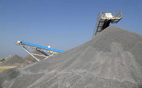 <b>為了緩解砂石供需矛盾,河南政府帶頭推廣機制砂應用！</b>
